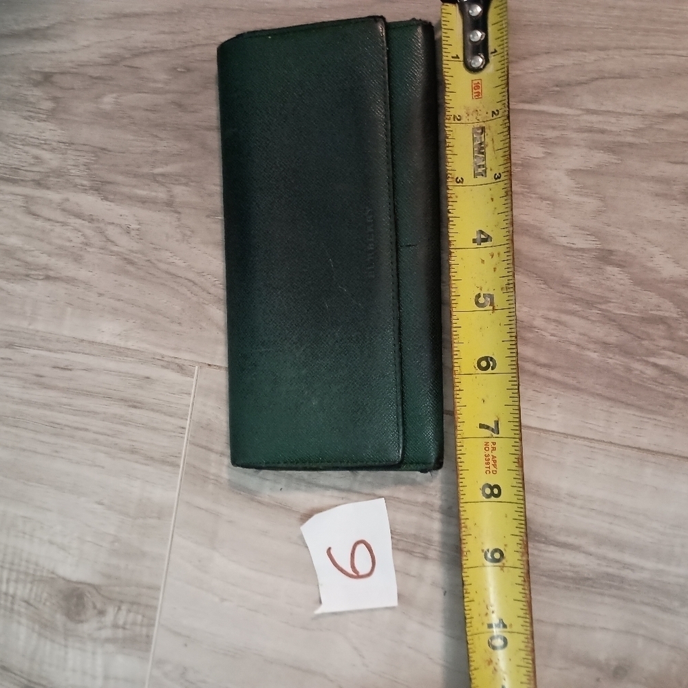 Burberry - dark green wallet bifold - Authentic - Picture 14 of 15
